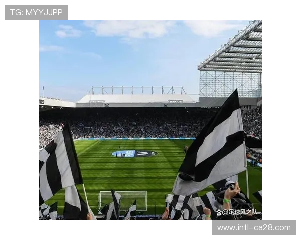 富勒姆连追三球震撼伊蒂哈德，球迷掌声致谢主队韧性