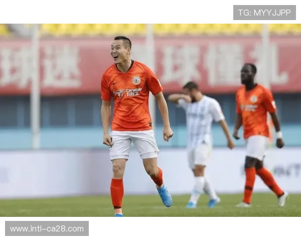 圣保利前锋戴维斯5球独木支，保级希望系于一人